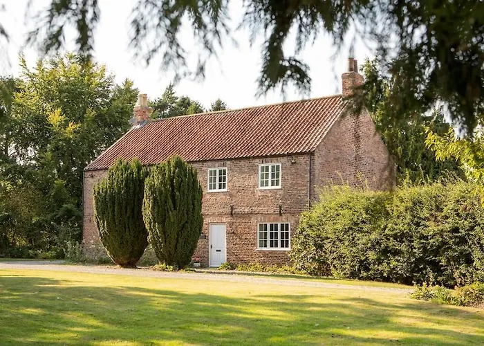 Stunning 4 Bedroom Farm House