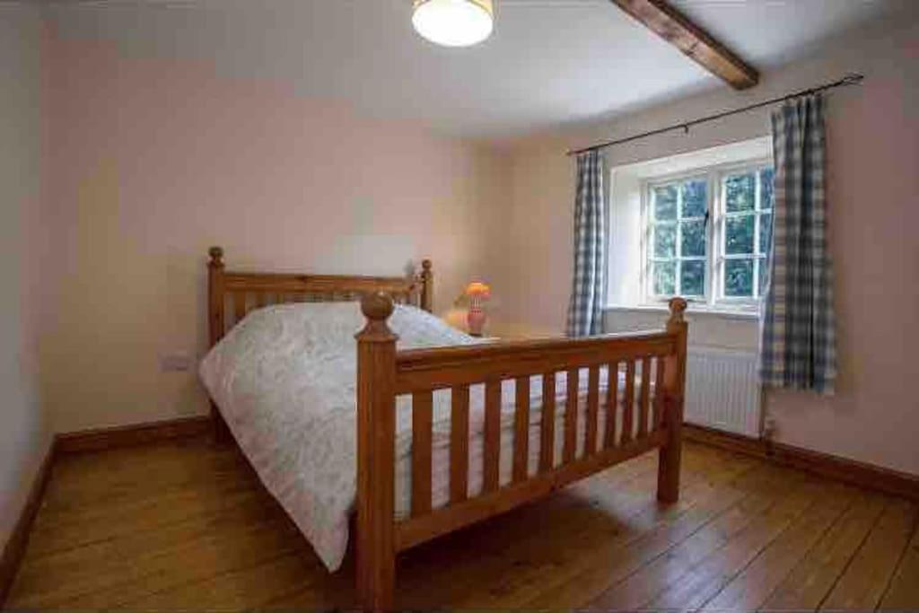 Stunning 4 Bedroom Farm House *