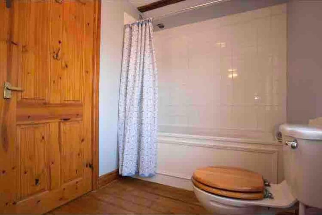 Holiday home Stunning 4 Bedroom Farm House *