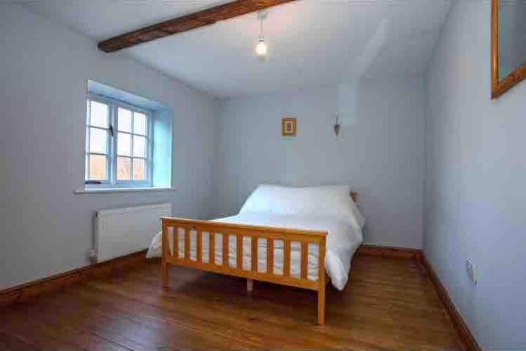 Stunning 4 Bedroom Farm House Holiday home